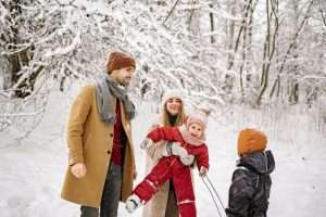 110 Seriously Funny Winter Jokes for Kids & Little Ones